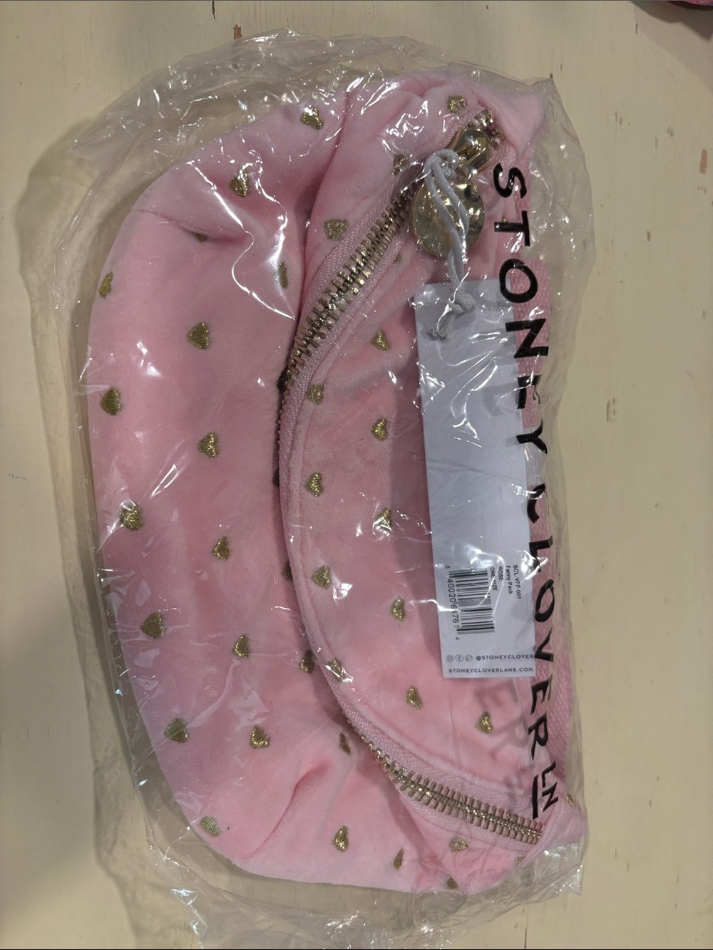 RARE NWT Stoney Clover Lane Pink Rose Velvet Gold Hearts Fanny Pack